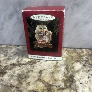 Vintage Hallmark Keepsake Ornament-1994 "Grandpa"- Commemorative Ornament - Picture 1 of 2