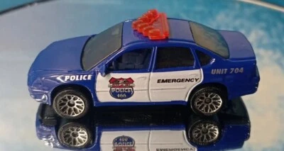1998 Mattel Matchbox 2000 Police Chevrolet Impala 1:66  - Image 1 of 4