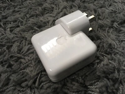 for iPod Classic 1st/2nd/3rd/4th Generation Fire Wire  ref.2838 - Image 1 of 2