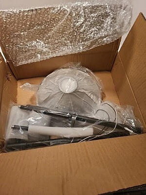 Lámpara de tocador de baño, pantalla de cono de metal negro mate, ¡3 luces! ¡Nuevo! Foto 1 de 4