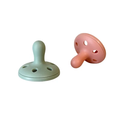 Tommee Tippee Breast Like Pacifier Size 6-18 Months - Image 1 of 4