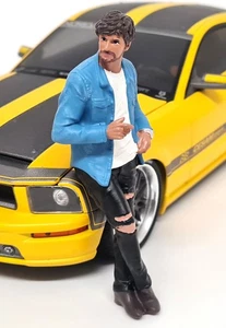 American Diorama 1/18 Man Leaning Blue Jacket Polyresin figure model car scene - Picture 1 of 4