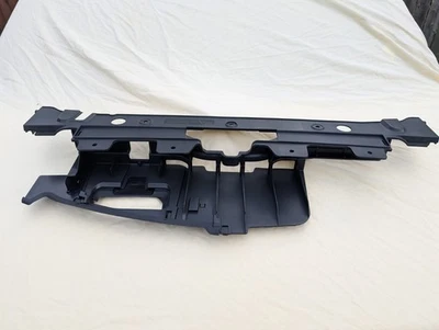 Chevy Cruze 2011-2015 OEM soporte de parrilla superior 94560620 Foto 1 de 3