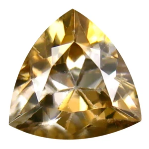 Piedra preciosa natural circón marrón sin calentar corte triangular de 1,90 quilates (7 x 7 mm) - Imagen 1 de 1