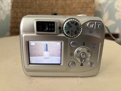 Nikon Digital Camera Coolpix E2200 2.0MP Silver Tested - Image 1 of 4