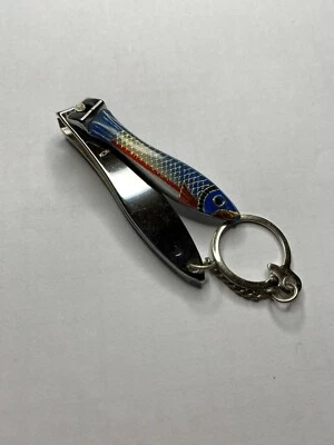 Cortaúñas con diseño de pesca múltiple de acero inoxidable estilo corte curvo 2 piezas Foto 1 de 4