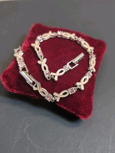 Pulsera Avon Concienciación del Cáncer de Mama Cinta Rosa Tenis - Imagen 1 de 5