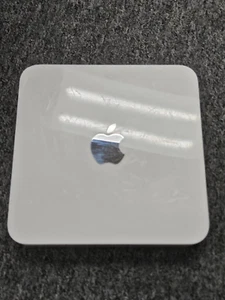 Disque dur Wi-Fi Apple AirPort Time Capsule A1254 802.11n 500 Go (1ère génération) - Photo 1/5