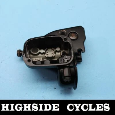 1303 13 CILINDRO MAESTRO FRENO DELANTERO HARLEY-DAVIDSON ROAD KING BREMBO Foto 1 de 4