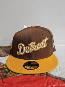 Men's New Era Brown Detroit Tigers Tiramisu 59FIFTY Fitted Hat 7 5/8 Cap - Picture 1 of 5
