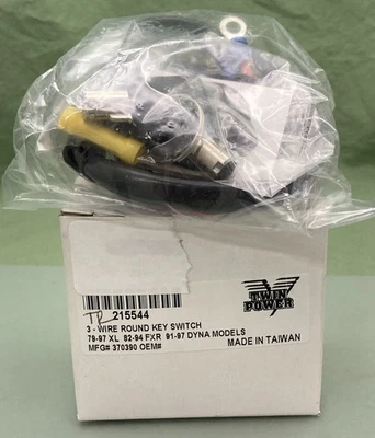 NEW TWIN POWER TR215544 THREE WIRE ROUND KEY SWITCH - Image 1 of 4