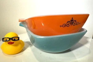 Vintage  Agee Pyrex Blue Harlequin  and Tango Regency Square Ramekins - Picture 1 of 7