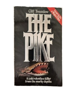Cliff Twemlow - The Pike - Hamlyn Paperback - 1982 1st Ed Reprint Vintage Horror - Picture 1 of 12