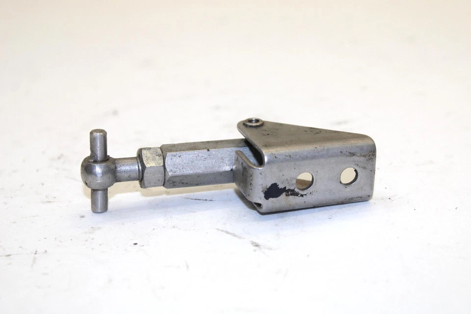 Yamaha Waverunner 500 1989 OEM gancho de bloqueo de escotilla EU0-62843-01-00 JY4 Foto 1 de 4