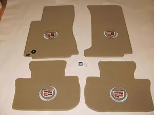 Lloyd Piece Floor Mat Set 2008-2013 Cadillac CTS Crest logo on 4 tan mats RWD - Foto 1 di 9