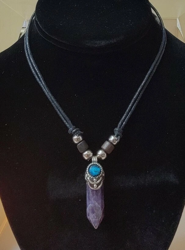 COLLAR DE CUARZO AMATISTA ATRAE BUENA SUERTE Y DINERO PIEDRA 100% ORIGINAL - Image 1 of 1