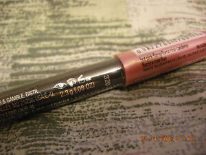 COVERGIRL FLAMED OUT SHADOW PENCIL NEW SEALED COLOR: HOT PINK FLAME - SEE SALE