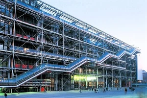 Le Centre Pompidou — Paris, France POSTER 24 X 36 Inches Nice! - Picture 1 of 2