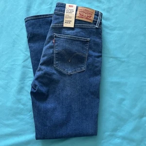 Levi's Women's Size 10 Blue Medium Wash Classic Mid-Rise Skinny Stretch Jeans - Picture 1 of 6