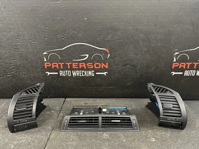 03-08 BMW Z4 LEFT CENTER RIGHT DASH HEATER A/C AIR CONDITIONER VENTS - Image 1 of 4