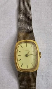 Vintage Timex Self Winding Gold Tone Women’s Quartz Analog Watch For Parts Repai - Picture 1 of 6