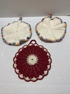 VTG Lot Hand Crocheted Pot Holders Hot Pads Trivets Pink Red Beige Retro Kitchen - Picture 1 of 3