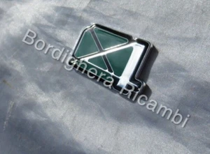 ALFA ROMEO 33 155 164 Q4 STEMMA LOGO FREGIO POSTERIORE BADGE NERO 60593562 - Bild 1 von 6