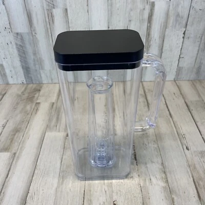 Reservatório de água e suporte de filtro Keurig com alça usado - Imagem 1 de 4