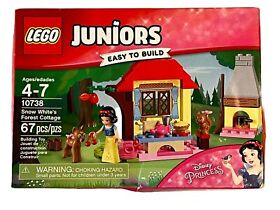 LEGO 10738 Snow White’s Forest Cottage Disney Princess Juniors NEW Sealed Nib