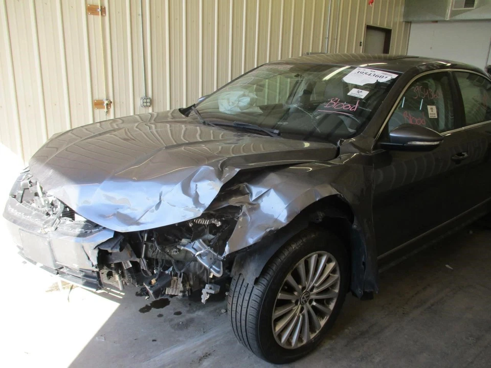 Motor limpiaparabrisas compatible con 12-22 PASSAT 1647884 Foto 1 de 4