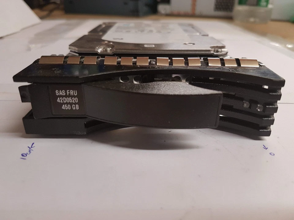 42D0520 IBM SAS 450GB 15K 3.5inch Hard Disk Drive 42D0519 42D0520 inc. tray - Image 1 of 1