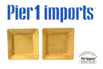 Pier 1 Imports Platos Cuadrados de Ensalada/Postre Colores Esenciales AMARILLO - Juego de 2 Foto 1 de 4