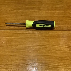 Snap-On Philips No 1 Screwdriver Part No SGDP31IRB Instinct Handle In Yellow - Picture 1 of 6