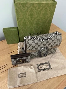 Gucci Neo Vintage GG Supreme Card Holder - Picture 1 of 8