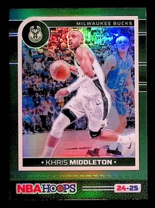 Khris Middleton 2024-25 Hoops Premium Prizm Green Prizm #22 Bucks - Bild 1 von 2