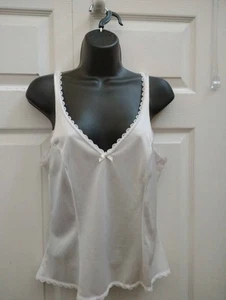 WARNER'S Women's SZ 36 Vintage White Slip Camisole Top Nylon - Picture 1 of 11