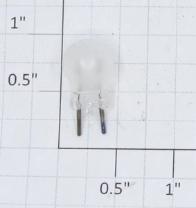 Lionel 19 14 Volt 1A Bi-Pin Frosted Light Bulb (1) - Picture 1 of 1