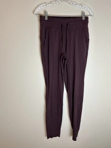 LULULEMON Ready to Rulu High-Rise Pull On Jogger Donna Taglia 6 Cassis Viola - Foto 1 di 4