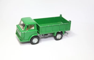 Dinky 440 Ford D800 Tipper - Vintage Original Kit Build Lot 2 - Image 1 of 4