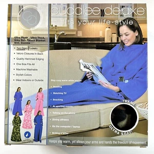 Cuddlee Deluxe Camouflage Fleecedecke mit Ärmeln Erwachsene Größe 52” x 68” - Bild 1 von 4