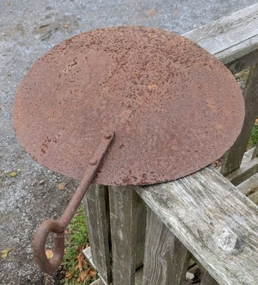Vtg Primitive Round Flat Skillet Griddle 19" Cast Iron Handle Forged Body Curved - Image 1 of 4