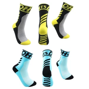 2 Pairs Pro Road Cycling Socks Bicycle Riding Bike Sports Ankle Socks Black Blue - Picture 1 of 7