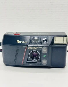 FUJI DL-150 POINT & SHOOT FILM CAMERA Vintage - Picture 1 of 6