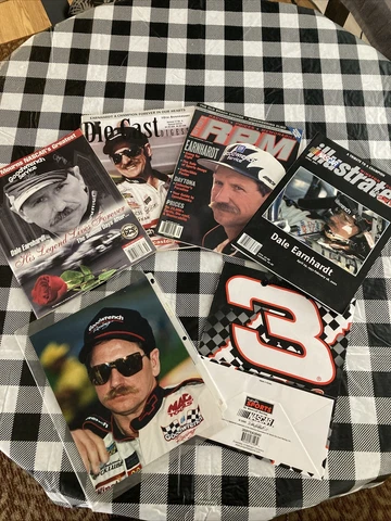 DALE EARNHARDT  LOT 8x10 HEAD SHOT Gift bag and four different magazines Cover