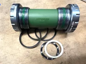 Full Speed Ahead Bottom Bracket Mega Exo 9050 Cartridge 68/73mm English Threadin - Picture 1 of 3