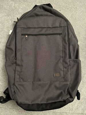 Brand New Case Logic Laptop Camera Bag Backpack Thule Sweden SLR Large - Image 1 of 4