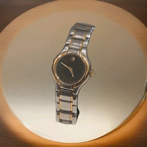 Movado 5339147 Orologio Donna Museum Classico Bicolore Quadrante Nero Swiss Made - Foto 1 di 5