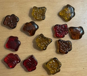 Juego de 12 mini pisapapeles de vidrio artístico hojas de otoño caramelos ámbar rojo decoración - Imagen 1 de 3