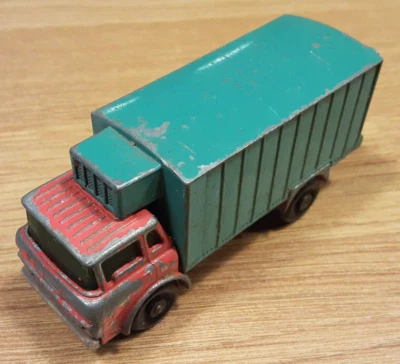 Vintage, Matchbox Made By Lesney, Refrigeration Truck, No.44C (1966-1969) - Image 1 of 4
