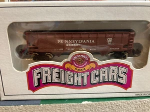BACHMANN N SCALE PENNSYLVANIA 41' OPEN QUAD OFFSET HOPPER - Bild 1 von 2